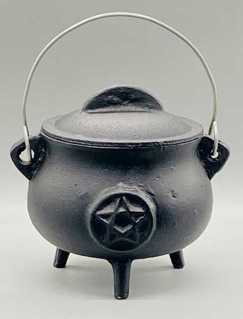 5.5" Pentagram Cast Iron Cauldron w/ Lid